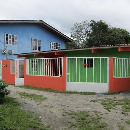 Posada Mama Bella Плайя-Бланка Экстерьер фото